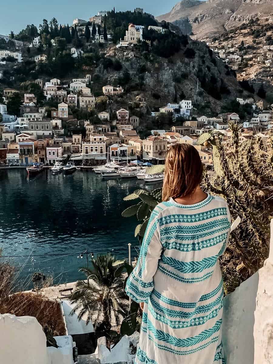 Symi for solo females